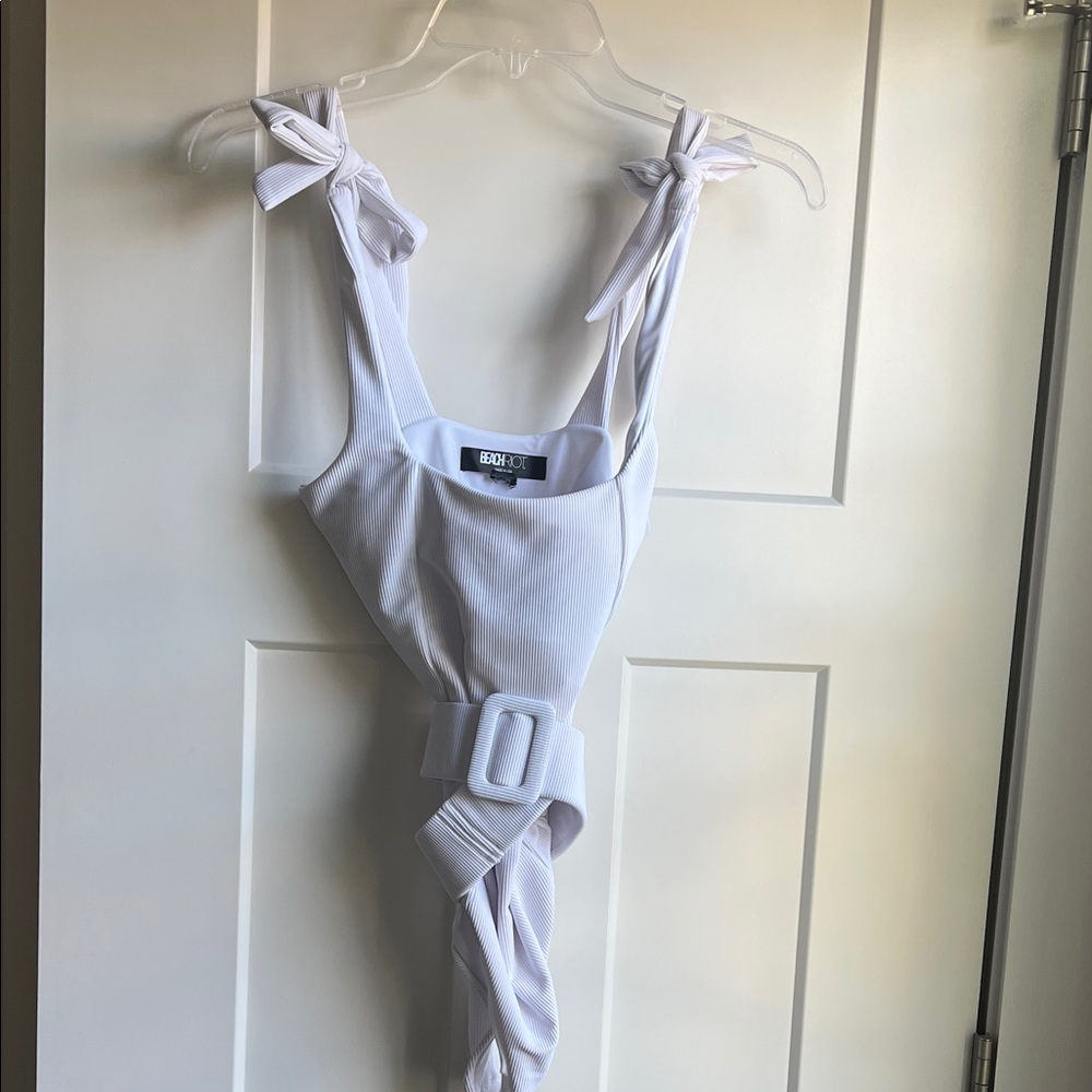 Beach Riot White womensOne Piece Bathingsuit with belt never been worn
